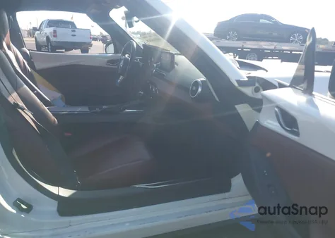 2018 Mazda Mx-5 Miata Rf Grand Touring из США, поврежденный, VIN JM1NDAM77J0202925